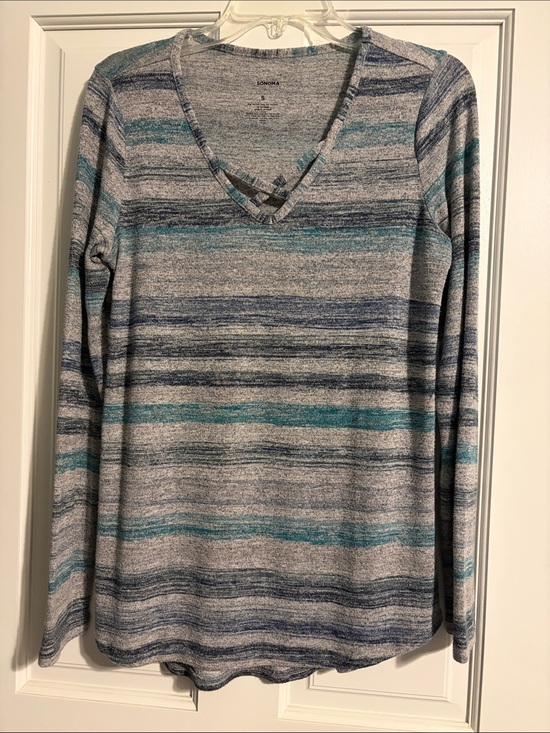 Sonoma Tops - Sonoma Striped V-Neck lightweight Sweater in Gray, Teal & Navy